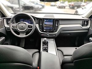 Volvo  T8 Ultra Dark Recharge Plug-In Hybrid AWD E