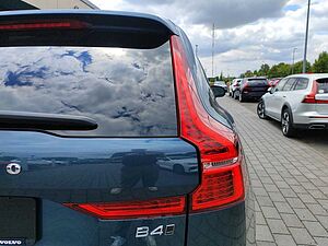 Volvo  B4 Ultimate Dark Diesel AWD Eu6d Luftfahrwe