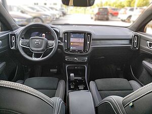Volvo  Twin Core Recharge Pure Electric AWD StandHZ