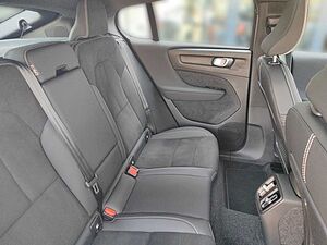 Volvo  Twin Core Recharge Pure Electric AWD StandHZ