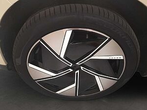 Volvo  Ultra Performance Pure Electric AWD Twin 7-