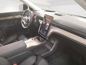 Volvo  Ultra Performance Pure Electric AWD Twin 7-