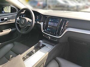 Volvo  Ultimate Dark AWD B5 Benzin EU6d HUD StandHZ