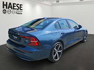 Volvo  Ultimate Dark AWD B5 Benzin EU6d HUD StandHZ