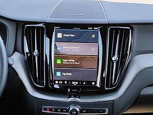 Volvo  Plus Dark Plug-In Hybrid AWD T6 Twin Engine