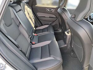 Volvo  Plus Dark Plug-In Hybrid AWD T6 Twin Engine