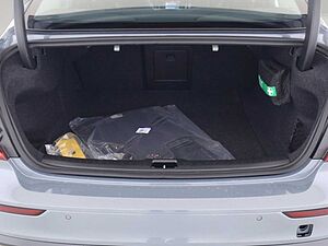 Volvo  Ultimate Dark Plug-In Hybrid AWD T8 Twin Eng