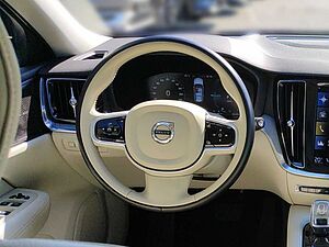 Volvo  T6 EU6d Inscription Plug-In Hybrid AWD HUD A