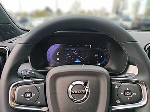 Volvo  Core 2WD B3 EU6d Navi digitales Cockpit Sou