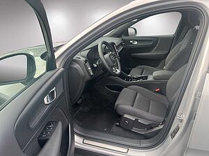 Volvo  Core Recharge Pure Electric 2WD
