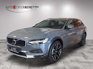 Volvo  Plus, B4 AWD Mild-Hybrid, Diesel