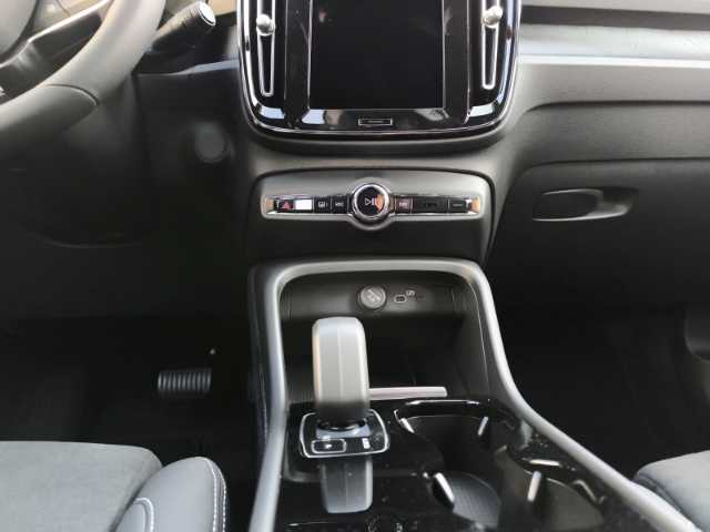 Volvo  Volvo Plus Recharge Pure Electric StandHZG Navi Leder digitales Cockpit Memory S