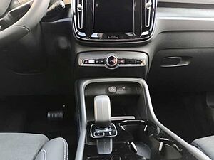 Volvo  Volvo Plus Recharge Pure Electric StandHZG Navi Leder digitales Cockpit Memory S