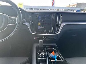 Volvo  Inscription T8 Expression19''LM Pano ACC DAB Sitzkomfort