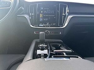 Volvo  Inscription T8 Expression19''LM Pano ACC DAB Sitzkomfort