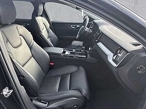 Volvo  Inscription T8 Expression19''LM Pano ACC DAB Sitzkomfort
