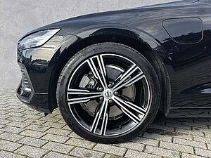 Volvo  Inscription T8 Expression19''LM Pano ACC DAB Sitzkomfort