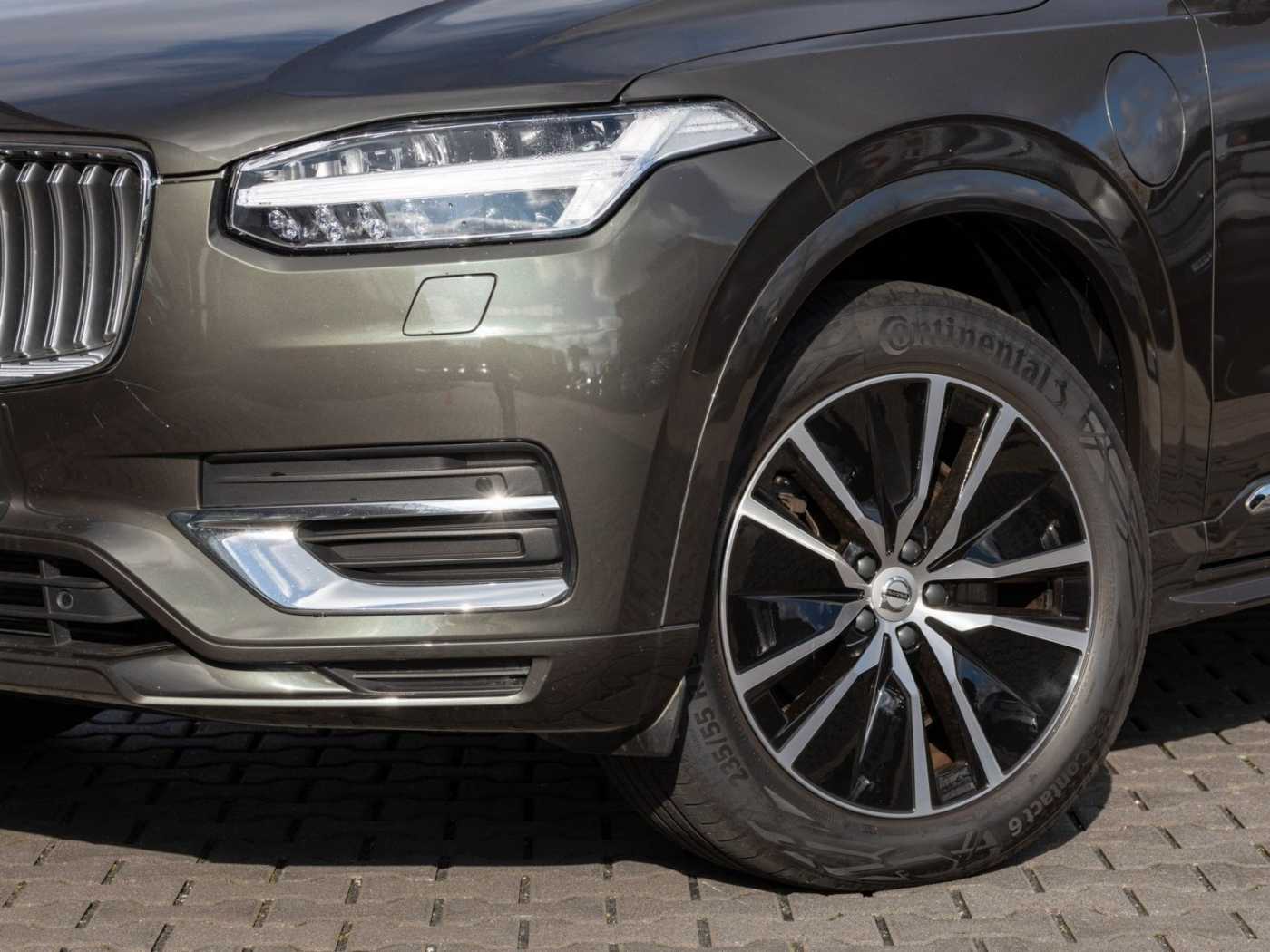 Volvo  Inscription Expression Recharge Plug-In Hyb