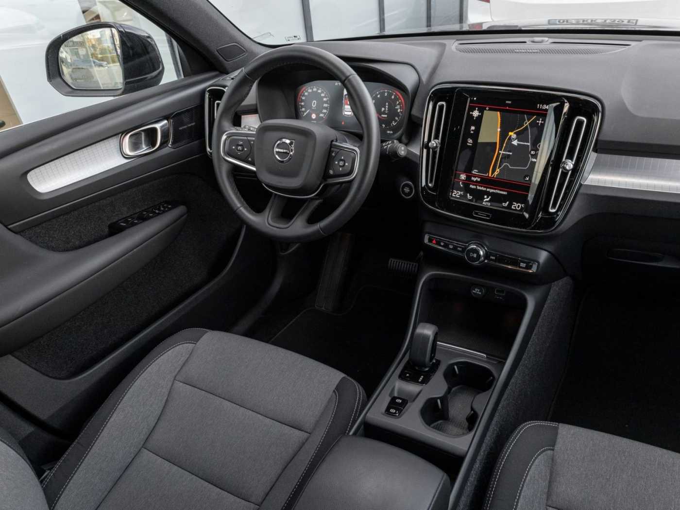 Volvo  T4  Inscription Expression Plug-In Hyb