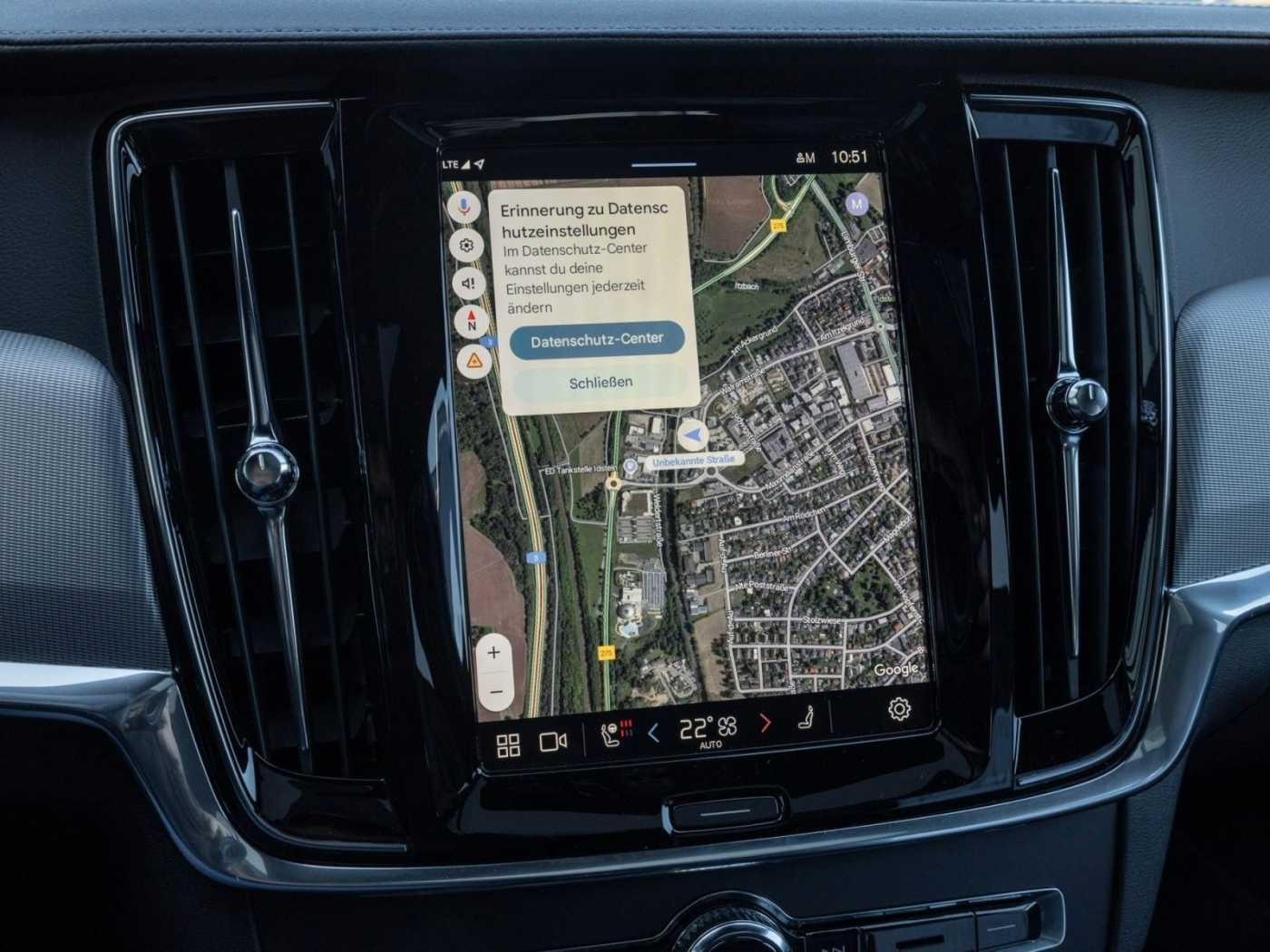 Volvo  Kombi R Design Recharge Plug-In Hybrid AWD