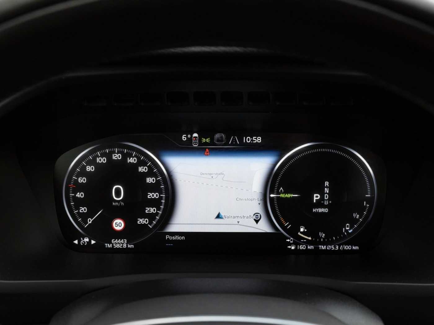 Volvo  Inscription Expression Recharge Plug-In Hyb