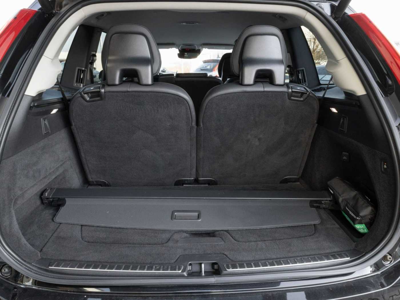 Volvo  T8 AWD Inscription Expression Recharge PHEV