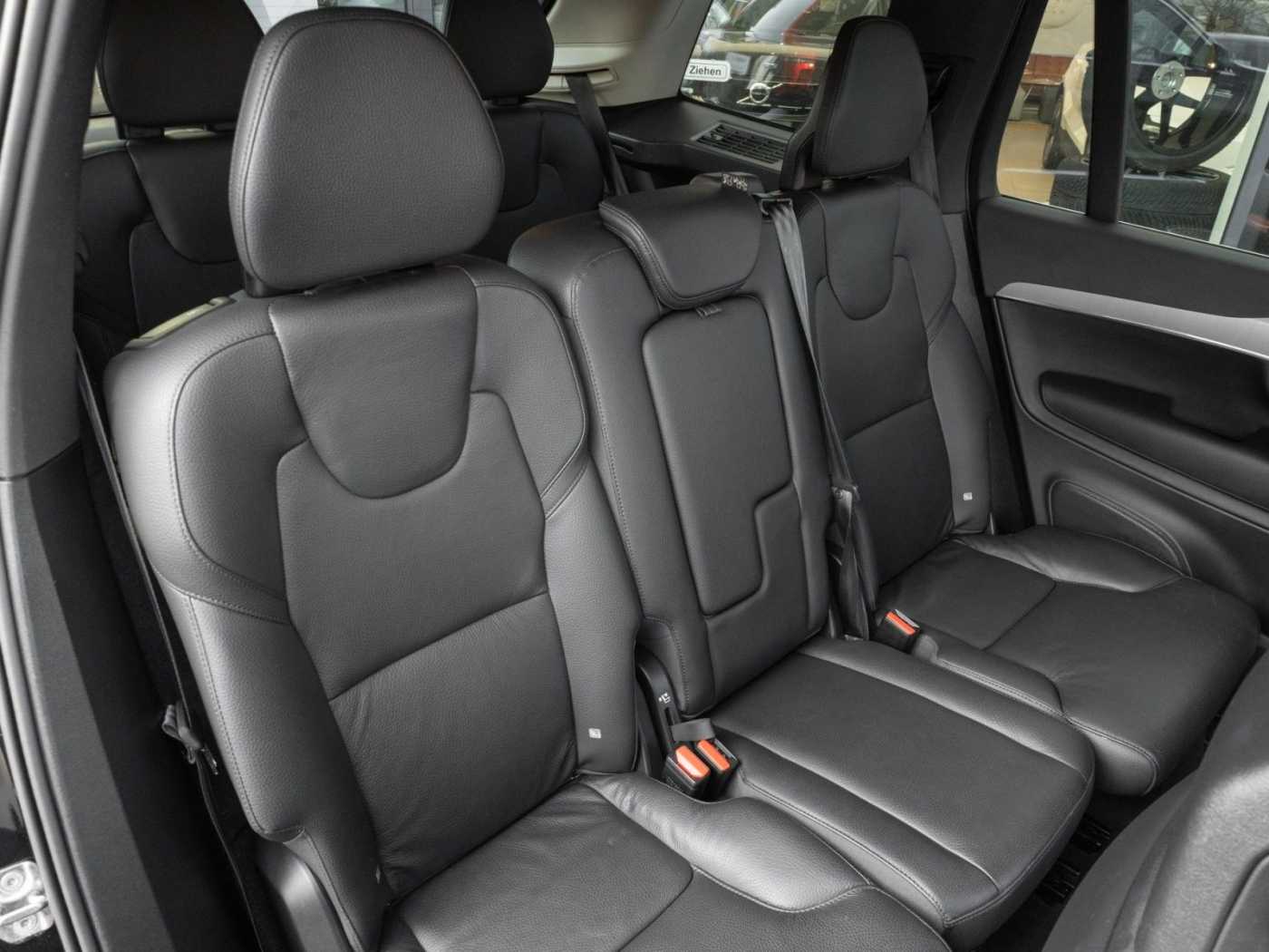 Volvo  T8 AWD Inscription Expression Recharge PHEV