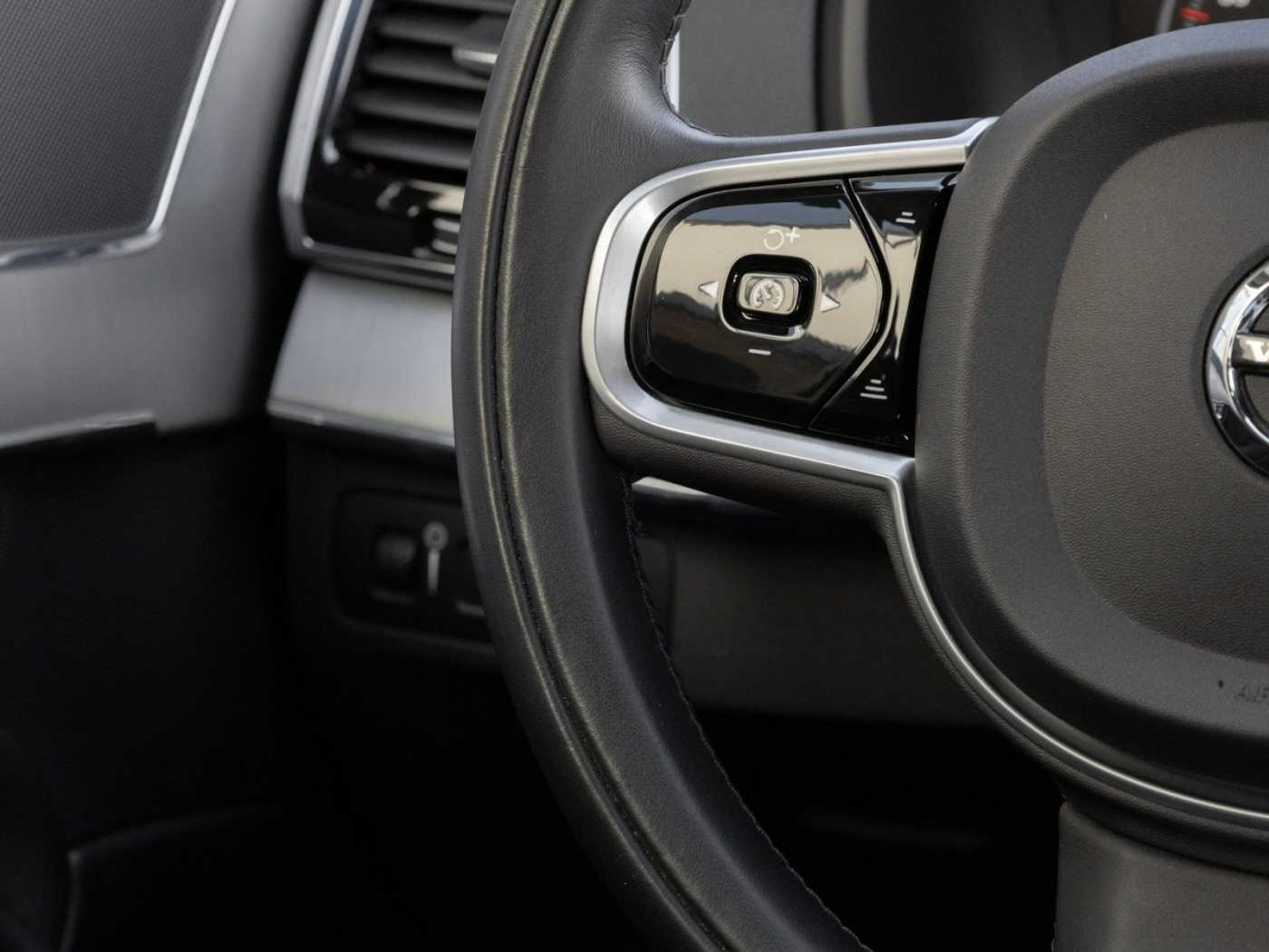Volvo  T8 AWD Inscription Expression Recharge PHEV