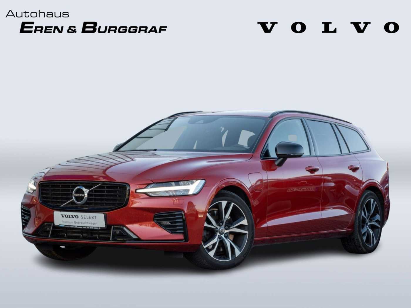 Volvo  Kombi Plus Dark Recharge Plug-In Hybrid AWD