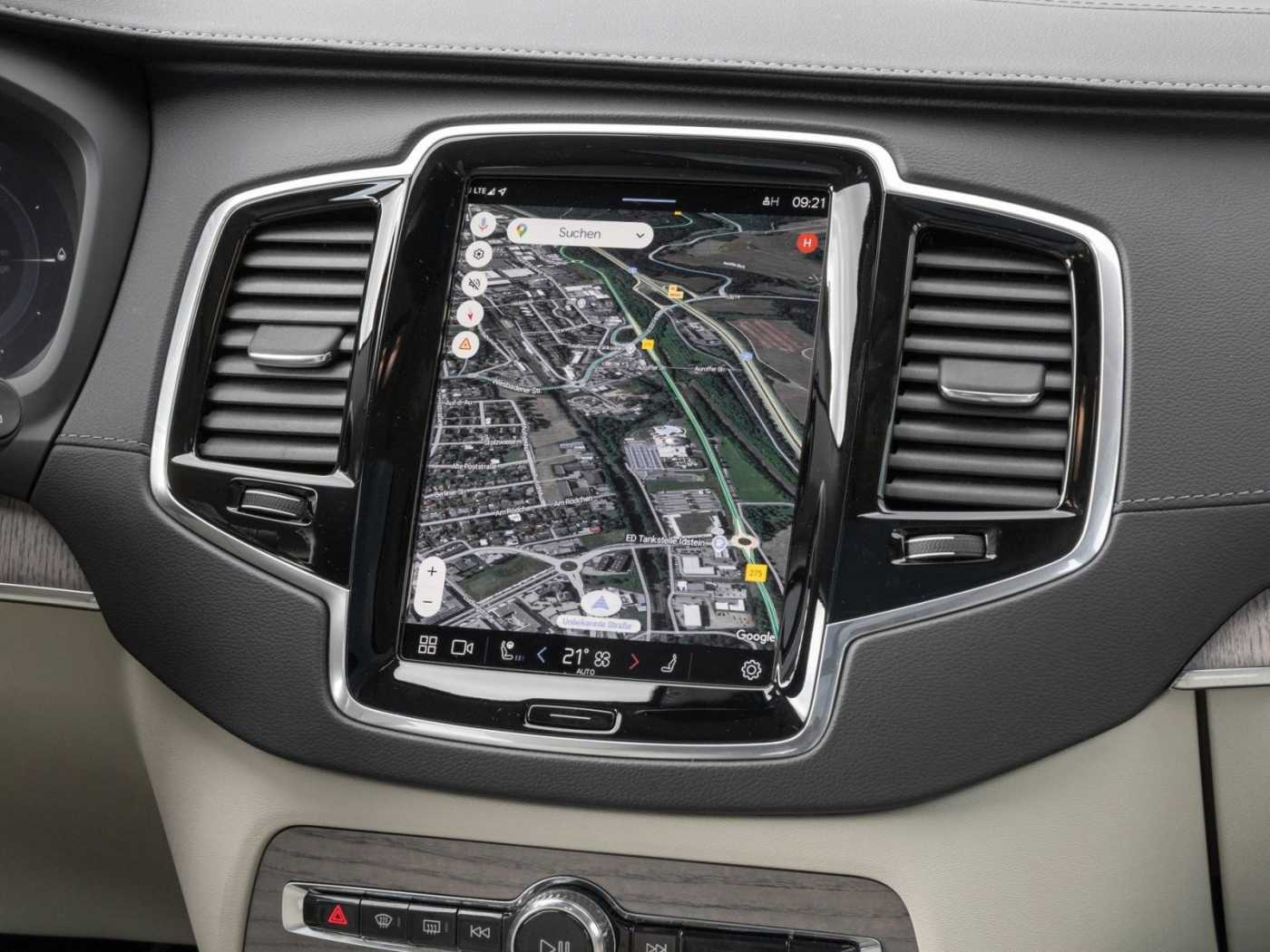 Volvo  Ultimate Bright Recharge PHEV AWD