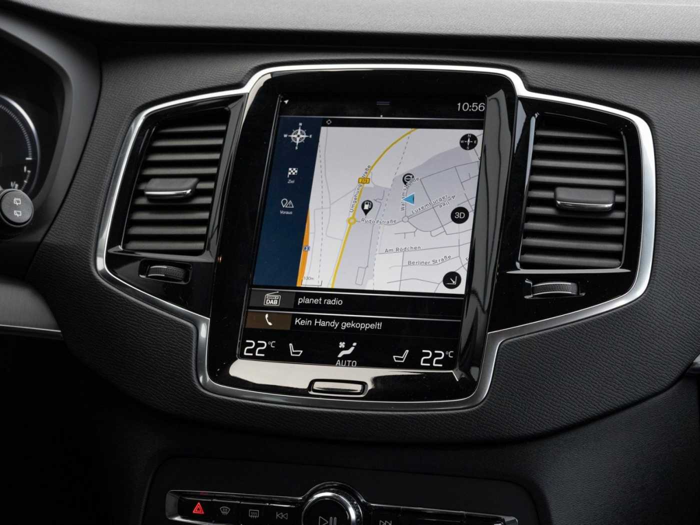 Volvo  Inscription Expression Recharge Plug-In Hyb