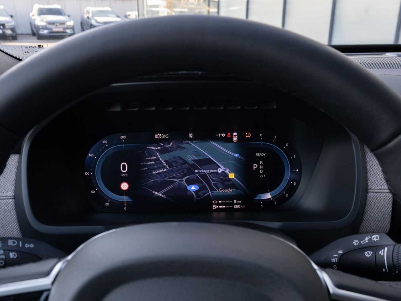 Volvo  Plus Dark Recharge Plug-In Hybrid AWD