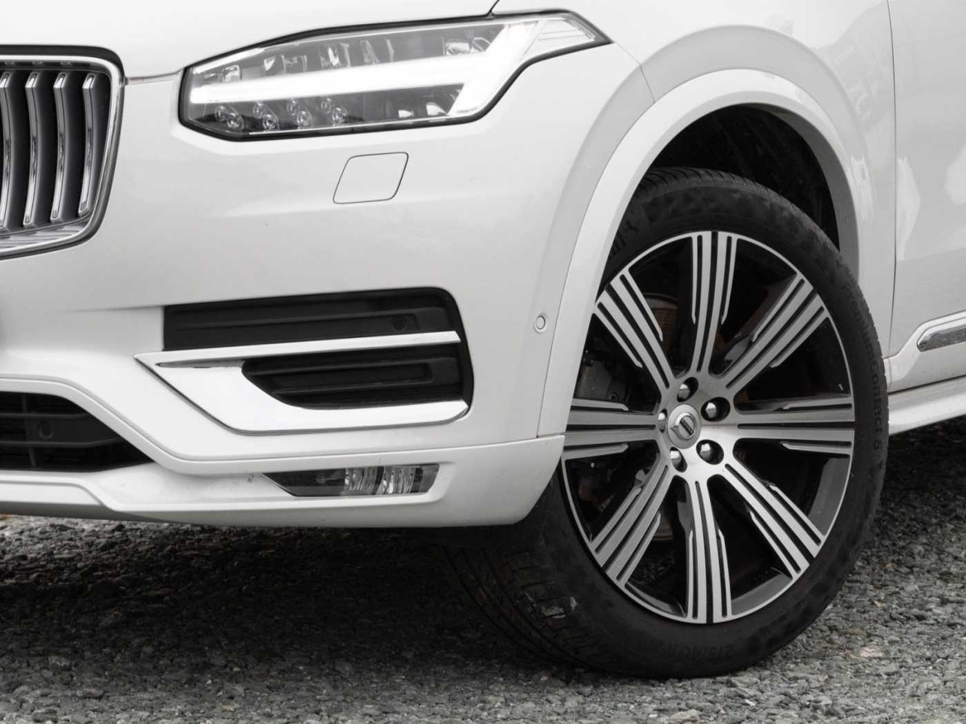 Volvo  Ultimate Bright AWD