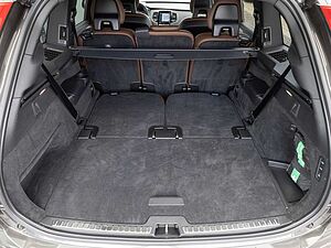 Volvo  Inscription Expression Recharge Plug-In Hyb