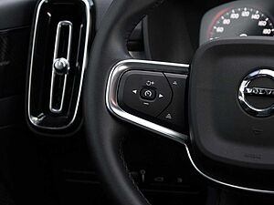 Volvo  T4  Inscription Expression Plug-In Hyb