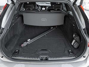 Volvo  Kombi R Design Recharge Plug-In Hybrid AWD