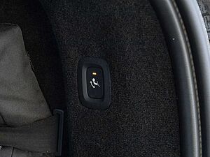 Volvo  Kombi R Design Recharge Plug-In Hybrid AWD