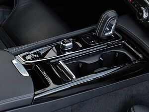 Volvo  Kombi R Design Recharge Plug-In Hybrid AWD