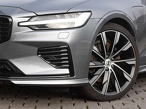 Volvo  R-Design Recharge PHEV AWD