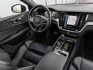 Volvo  R-Design Recharge PHEV AWD