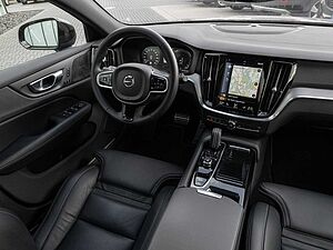 Volvo  T6 AWD R-Design Recharge PHEV