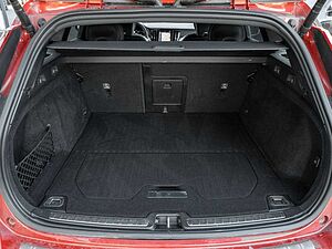 Volvo  Kombi Plus Dark Recharge Plug-In Hybrid AWD