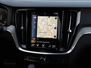 Volvo  Kombi Plus Dark Recharge Plug-In Hybrid AWD