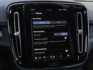 Volvo  Plus Recharge Pure Electric 2WD