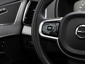 Volvo  Inscription Expression Recharge Plug-In Hyb