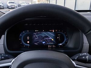 Volvo  Plus Dark Recharge Plug-In Hybrid AWD