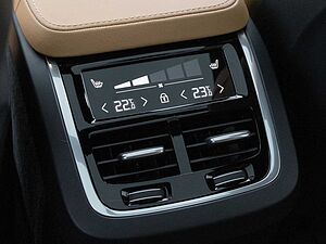 Volvo  Ultimate Bright AWD