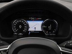 Volvo  R Design Edition Recharge Plug-In Hybrid AW