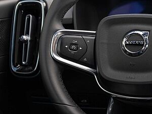Volvo  Ultimate Recharge Pure Electric AWD