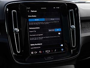 Volvo  Ultimate Recharge Pure Electric AWD
